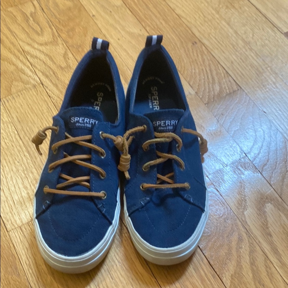 Sperry boat shoes. Very gently worn. Size 8. - Picture 1 of 3
